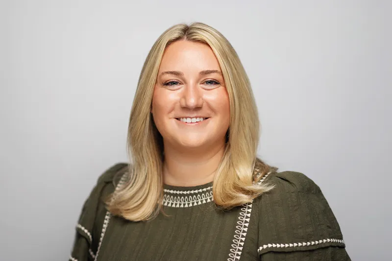 Alexa Giovanis headshot