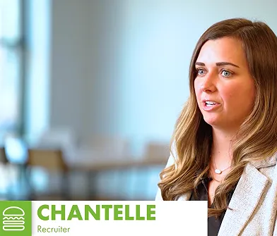 Chantelle sharing a video testimonial