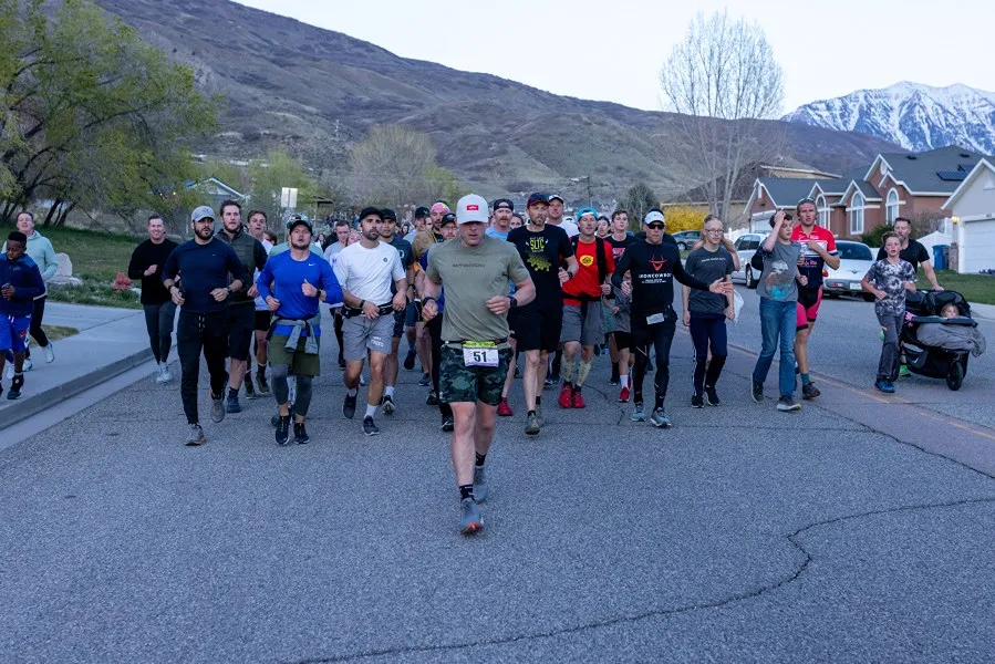 some people in a marathon competition