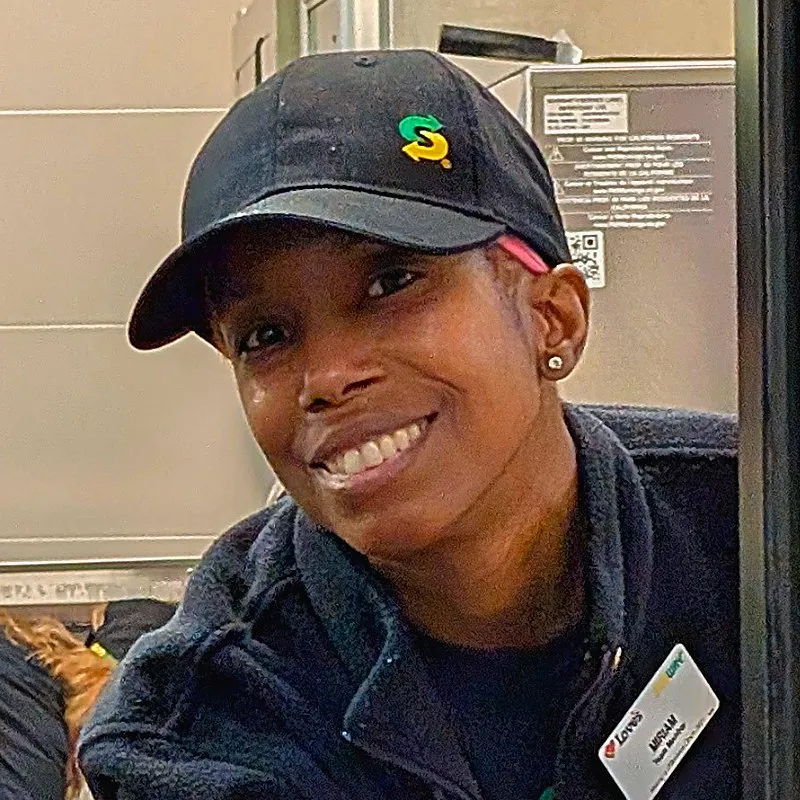 Headshot of Miriam H, Subway clerk for Love's.