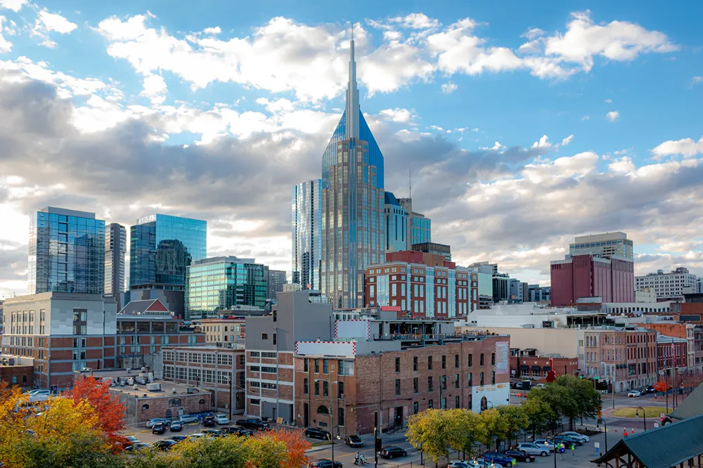 Nashville skyline featuring the iconic AT&T Building